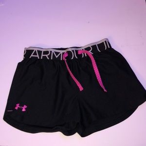 Youth medium Under Armour shorts